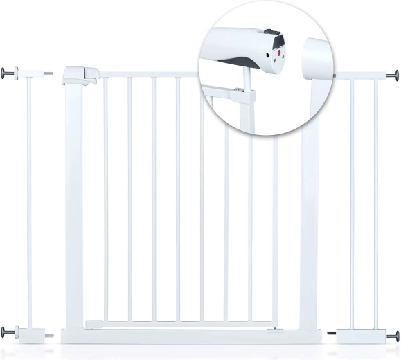 NUKIDO child safety gate with magnetic closing