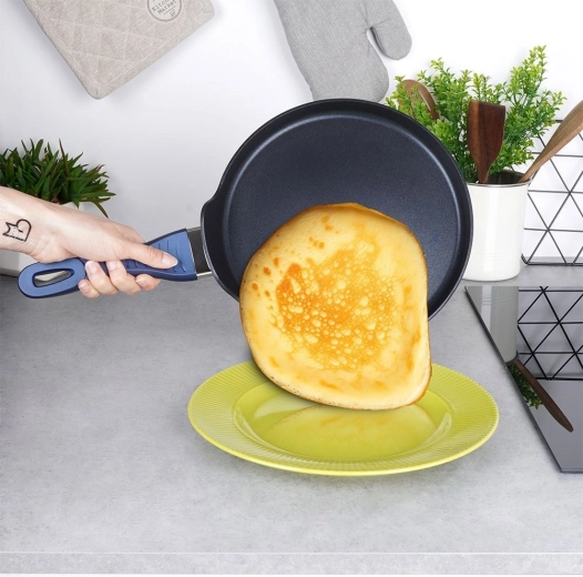 Teemantkattega mittenakkuv kiht lihtsaks pööramiseks