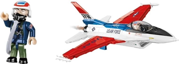 Movable features and opening cockpit