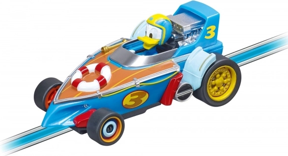 Auto DO DONALD'S CABIN CRUISER autospordiradadele FIRST mõõtkavas 1:50