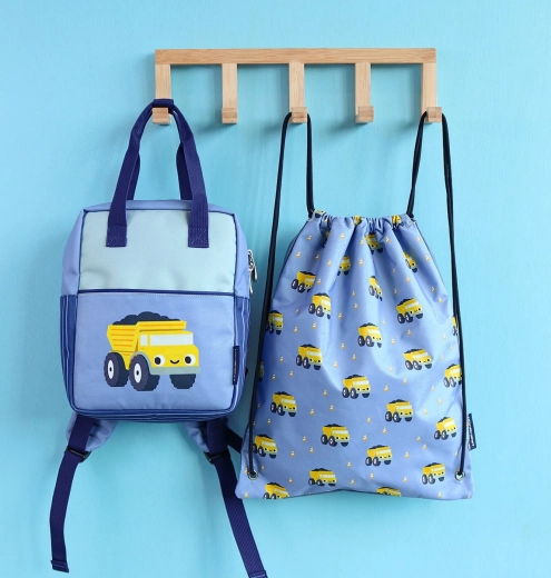 Toucan design and matching with other accessories