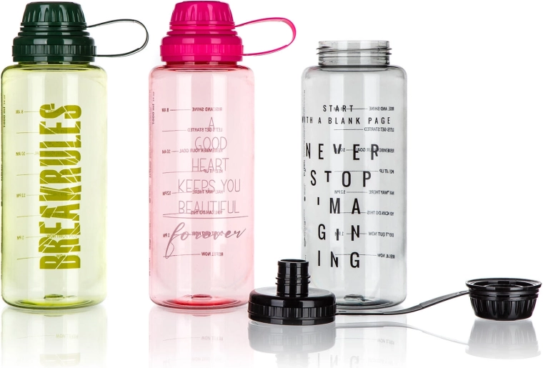 Large 1,000 ml capacity for all-day hydration