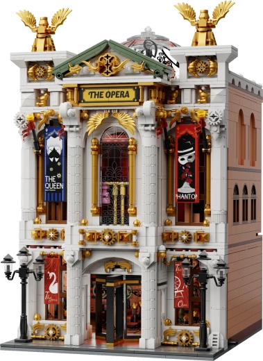 Modular building for construction and display