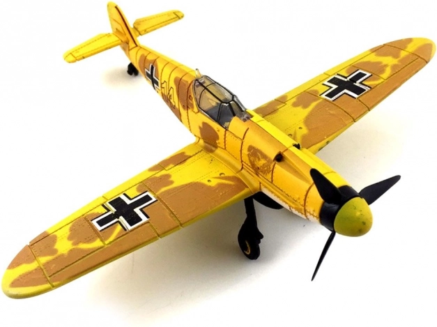 MESSERSCHMITT BF 109 lennuki plastmudel kokkupanekuks 1:48