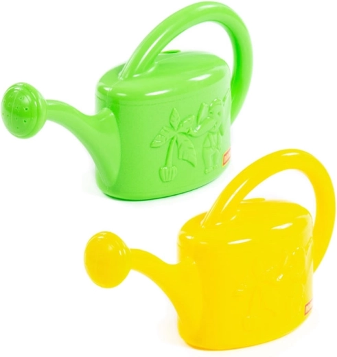 Laste keskmine plastist kastekann