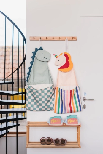 Rõõmsameelne unicorn-disain, mis teeb toa heledamaks