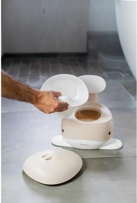 Removable container for easy cleaning