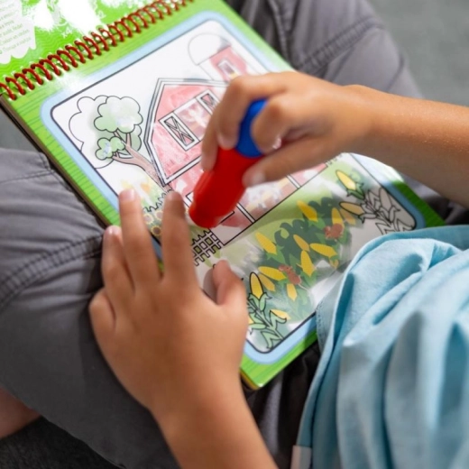 Tugev spiraalköide ja vastupidavad lehed