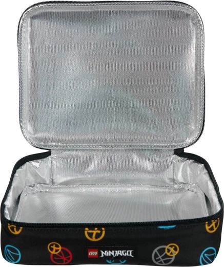 Insulated interior for longer freshness