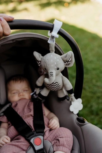 Alati käepärast tänu praktilisele klambrile