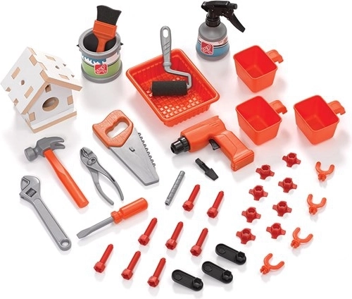 45 accessories for realistic play