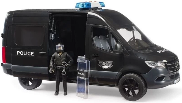 Märulpolitseiniku figuur varustusega