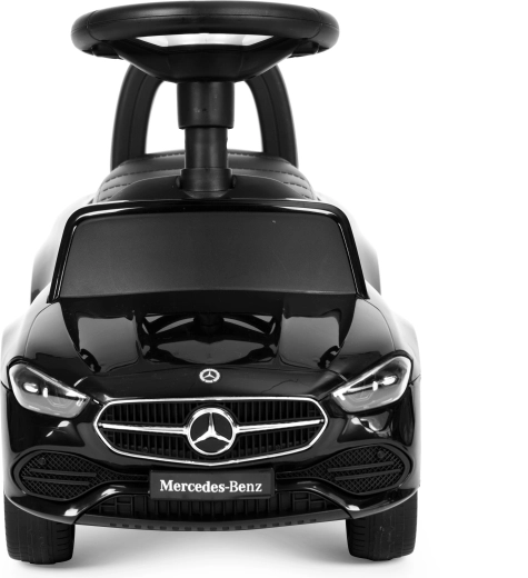Realistlik MERCEDES-e litsentsiga disain