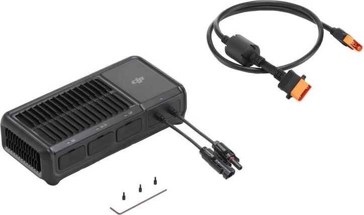 DJI Power 1,8 kW päikese- ja autokiirlaadija
