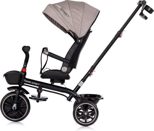 Katus päikesesirmiga ja praktilised hoiukorvid