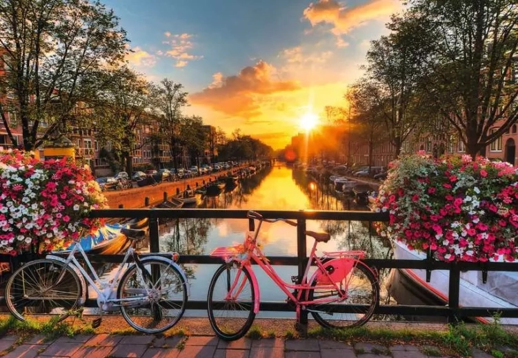 Ravensburger Puzzle Sunset in Amsterdam XL 200 Pieces