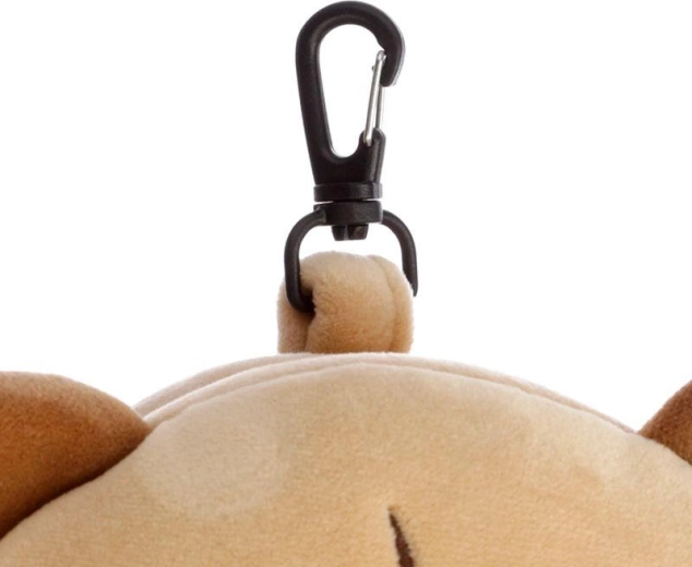 Practical attachment thanks to the carabiner