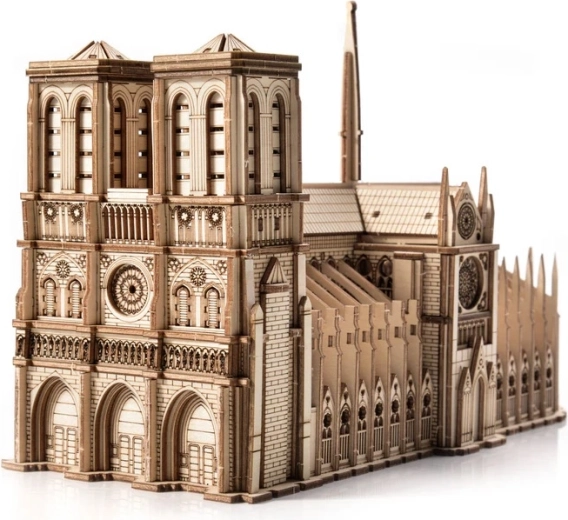 Notre-Dame’i katedraali detailne replika