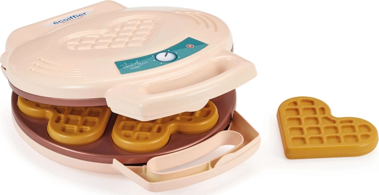 Breakfast in no time: toast and heart-shaped waffles