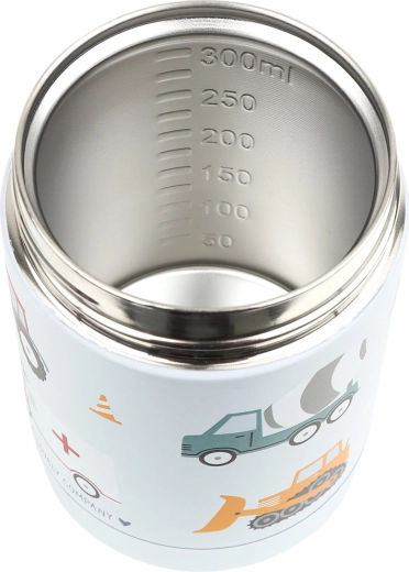 Stainless steel interior with measuring scale up to 300 ml