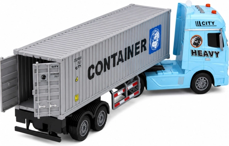 Opening rear doors of the container