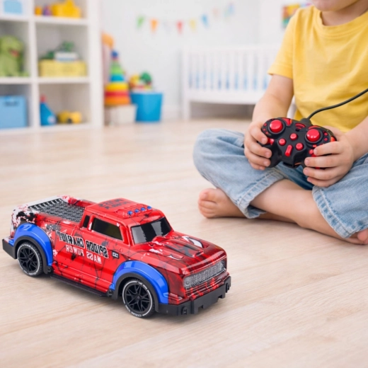 Full range of movement for action-packed driving