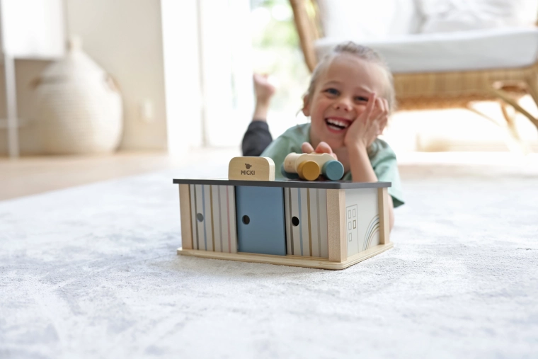 Ideal for playing with cars and role-play