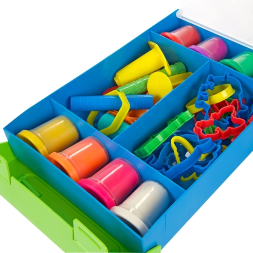 Practical storage box with lid and handle