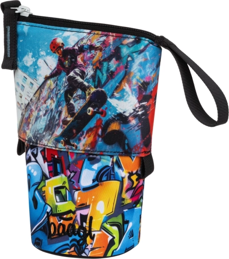 Transforms into a stand with one pull