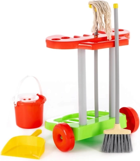 Supports independence and role play