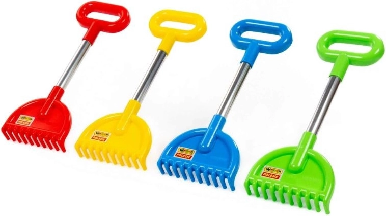 Kids’ rakes with an aluminum handle