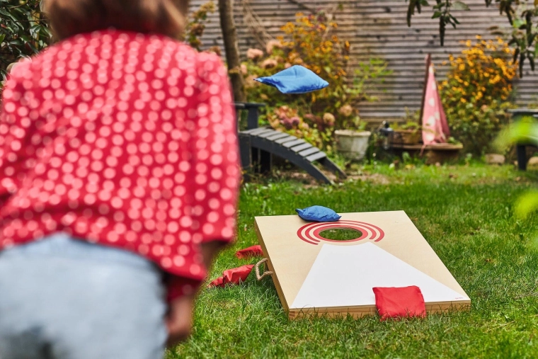 Cornhole'i viskemäng