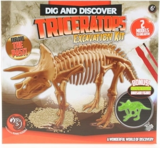 Dinosauruse skeleti väljtahumine triceratopsiga, mis helendab pimedas