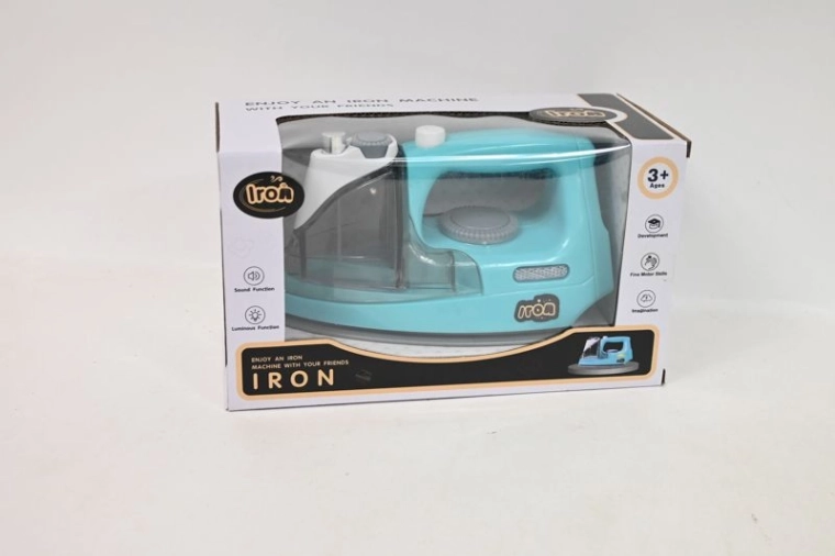 Children’s battery-powered toy iron