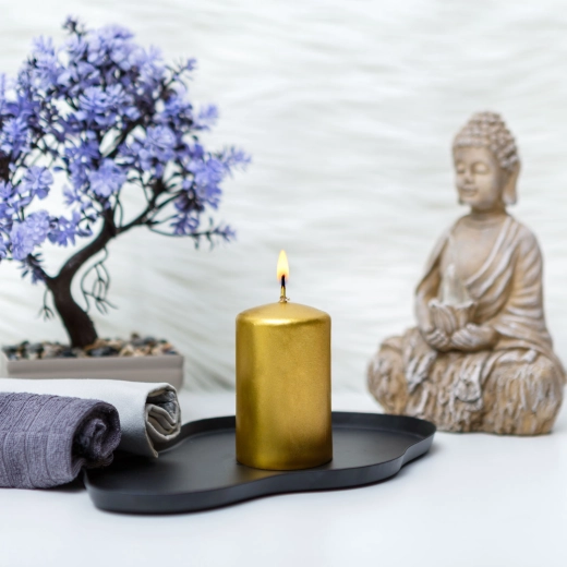 Gold Unscented Pillar Candle 130 g