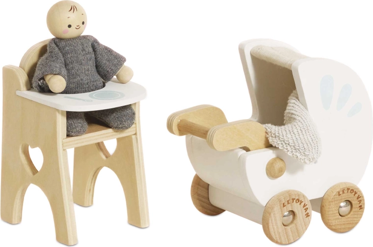 Le Toy Van puidust laste tuba nukumajja koos beebinukuga