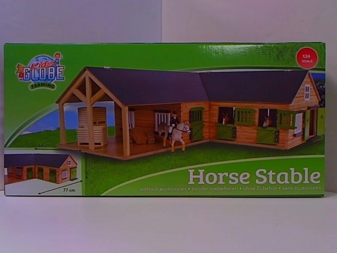 Wooden horse stable with four stalls and a wash area (1:24)