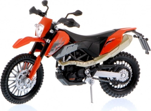 Welly mootorratas KTM RC 8C 1:18 oranž