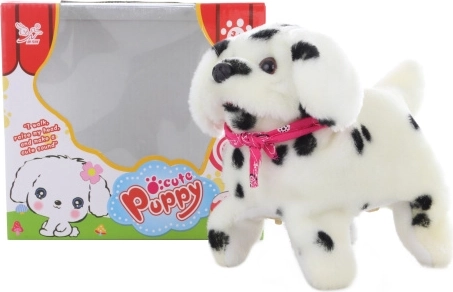 Kõndiv dalmaatsia koerake saltodega