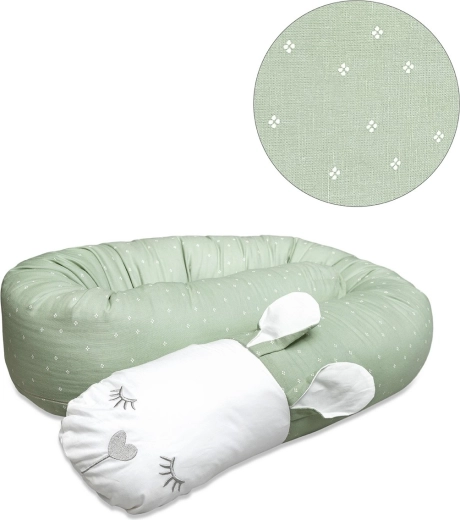 Vinter & Bloom Meadow bumper and nursing pillow Green Fields