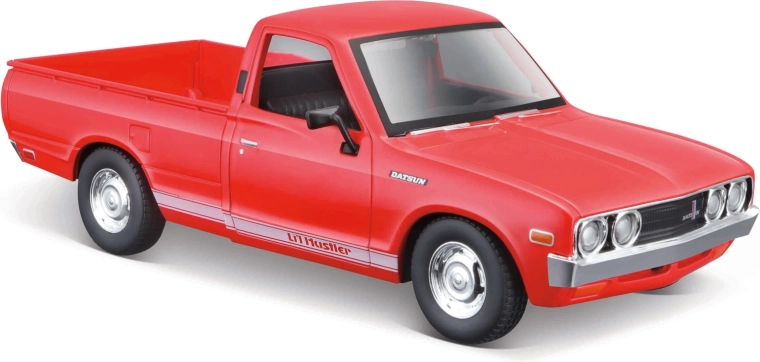 Maisto Datsun 620 pick-up 1973 1:24