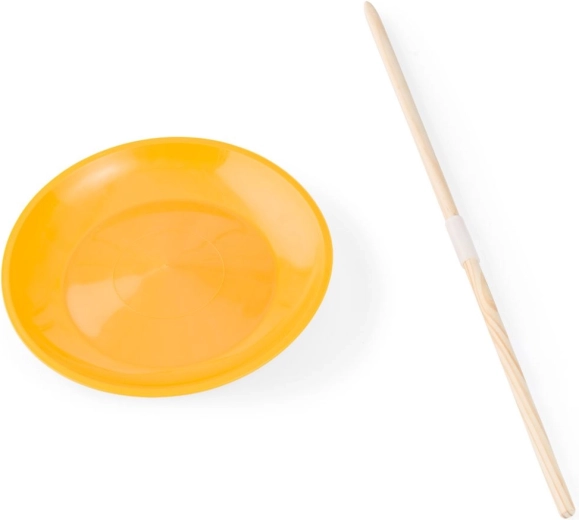 Pöörlev tsirkuse taldrik puupulgaga