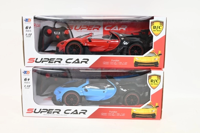 Kaugjuhitav sportauto koos tarvikutega