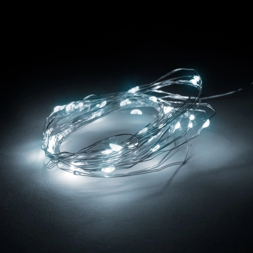 Light curtain with 300 micro LEDs in cool white, 3 × 3 m with remote control