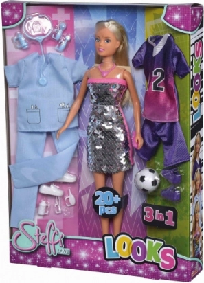 Steffi Love nukk erinevates outfitides