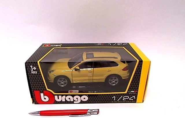 Bburago Porsche Cayenne Turbo, kollane, 1:24