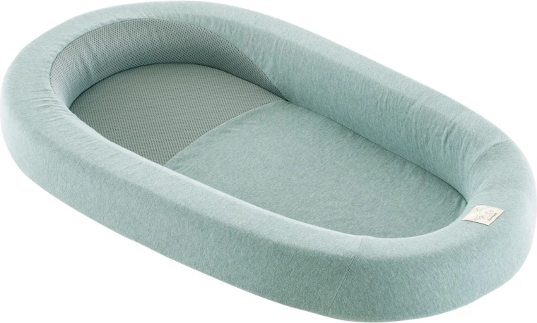 Träumeland baby nest Home air green mélange
