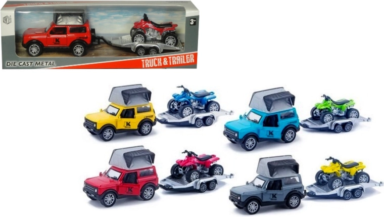 Metallist maastikuauto haagise ja ATV-ga