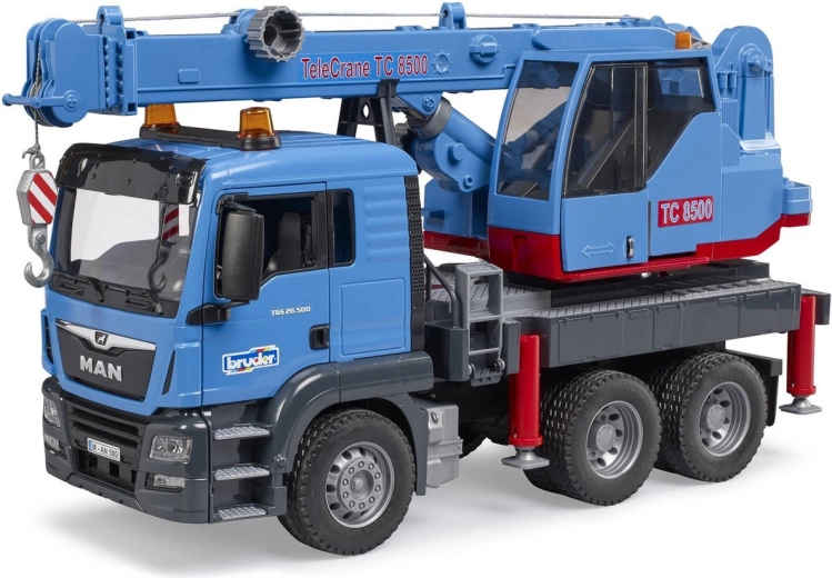 Bruder MAN TGS autokraana mõõtkavas 1:16