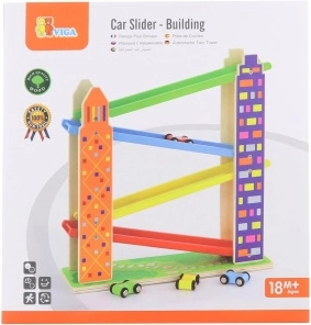 Puidust rada autodega